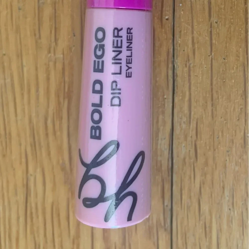 BH Cosmetics Pink liquid eyeliner Dance Costume